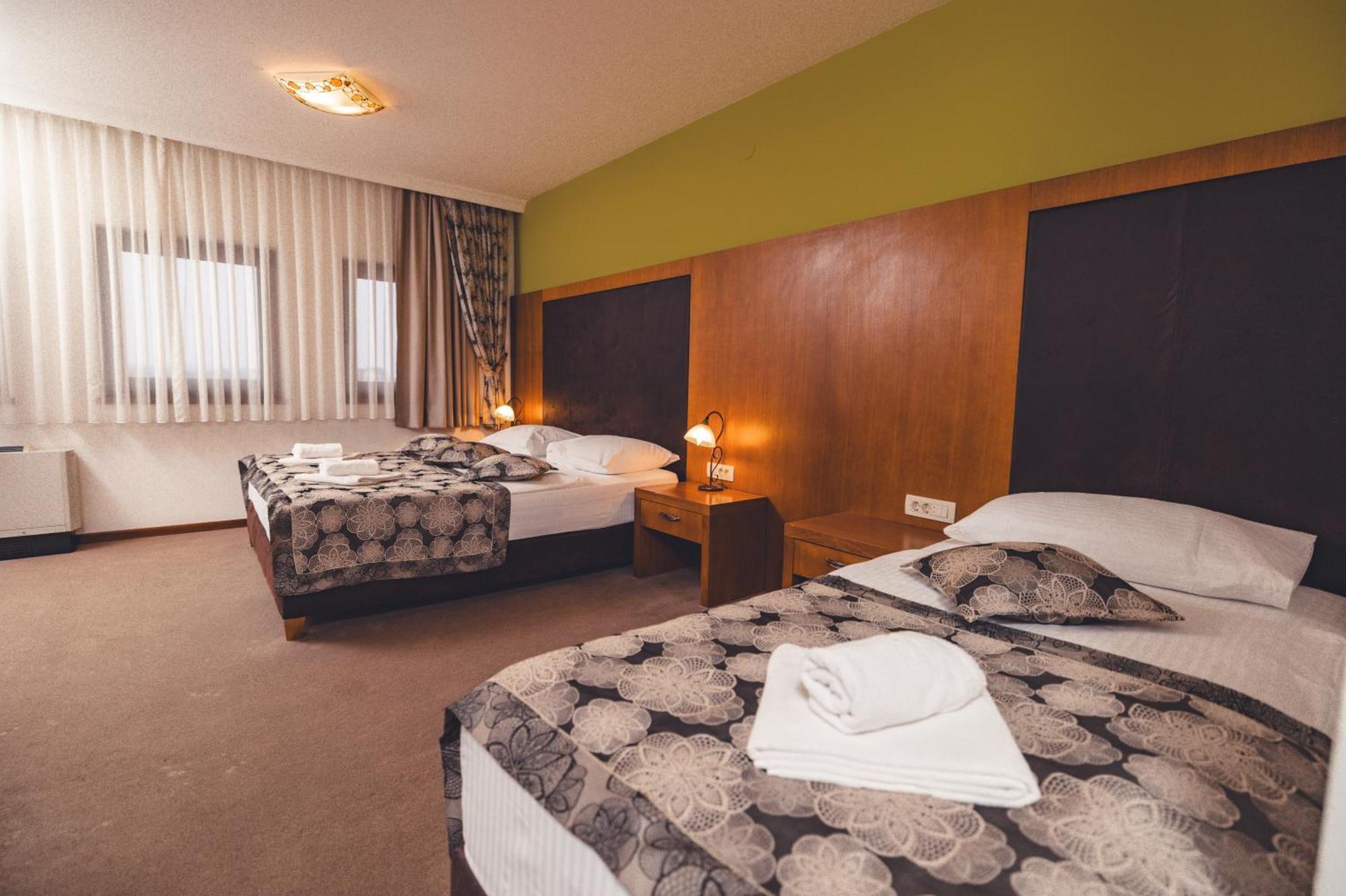 Etno Selo Stanisici Hotel Leonida Dijelovi Экстерьер фото