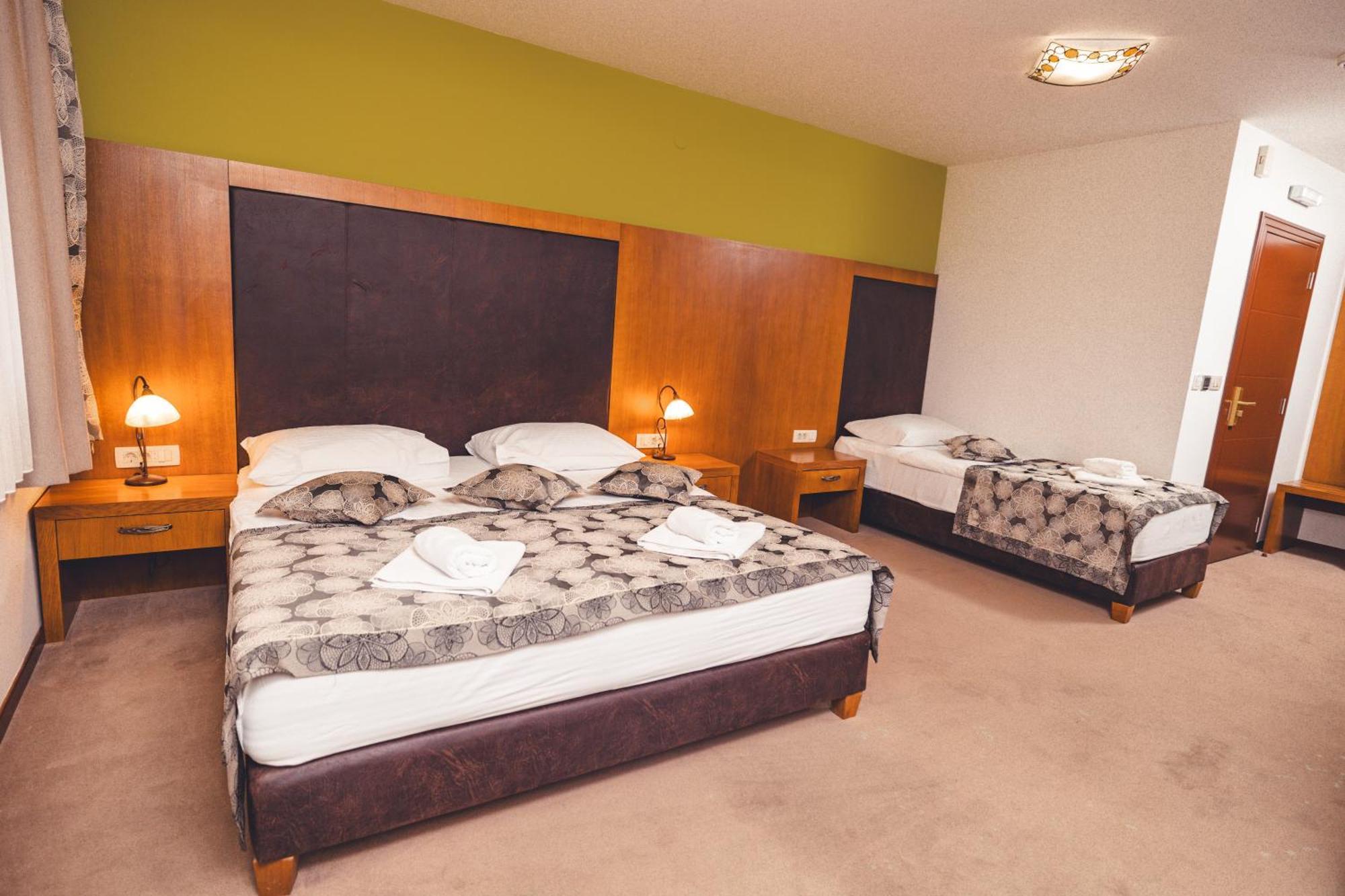 Etno Selo Stanisici Hotel Leonida Dijelovi Экстерьер фото
