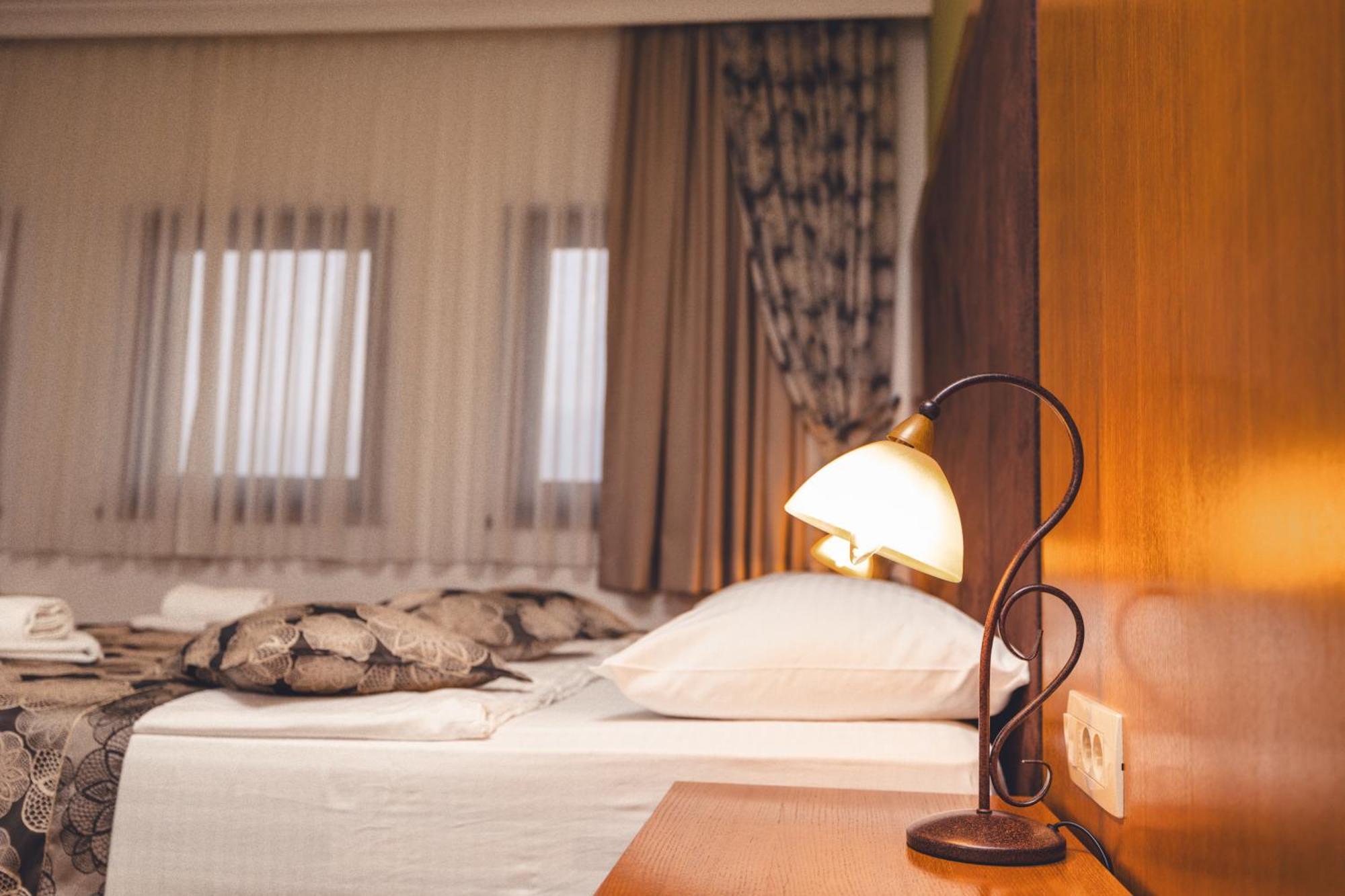 Etno Selo Stanisici Hotel Leonida Dijelovi Экстерьер фото