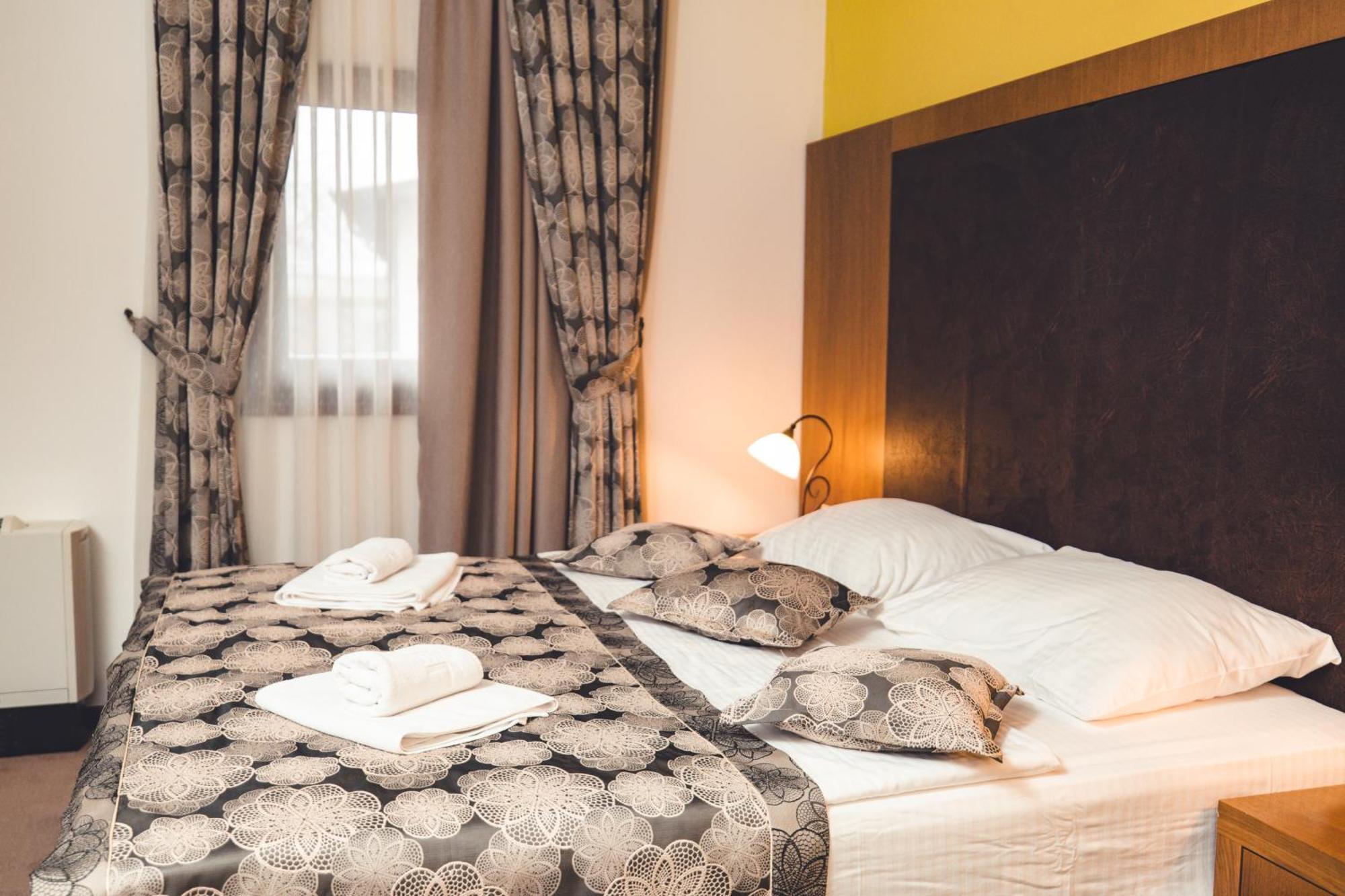 Etno Selo Stanisici Hotel Leonida Dijelovi Экстерьер фото
