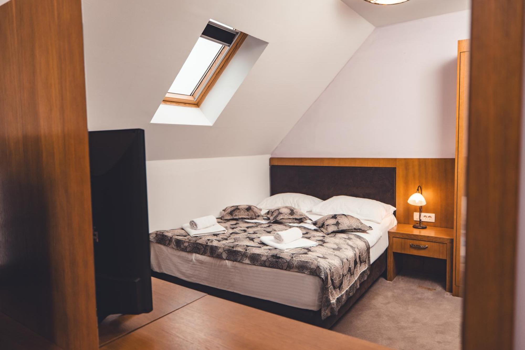 Etno Selo Stanisici Hotel Leonida Dijelovi Экстерьер фото