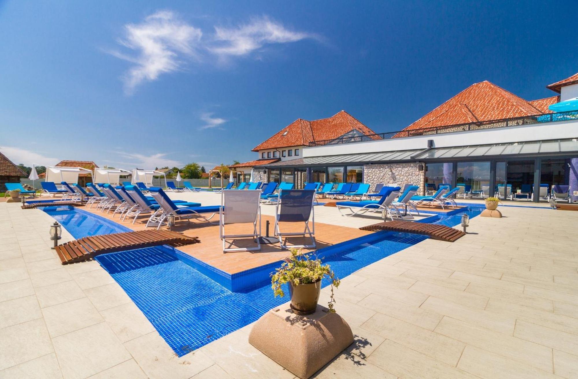 Etno Selo Stanisici Hotel Leonida Dijelovi Экстерьер фото
